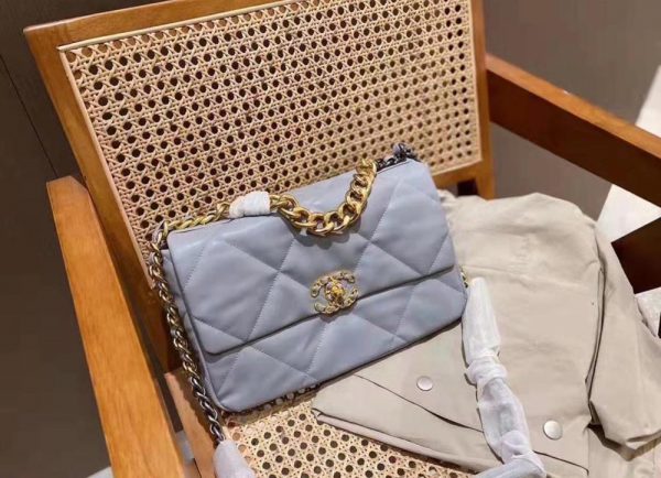 Elegant Chanel Bags - Image 3