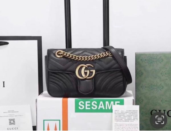 Swanky Gucci Bags - Image 8