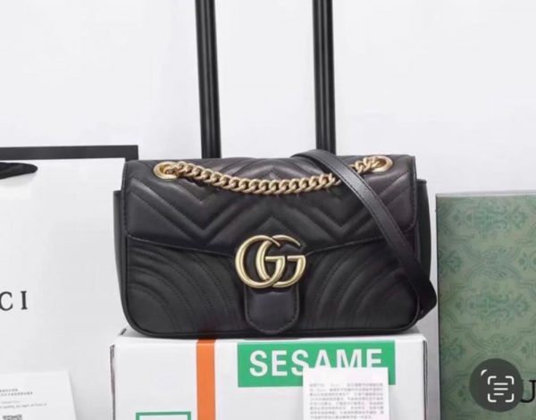 Swanky Gucci Bags - Image 9