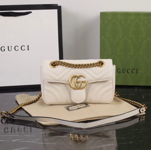 Swanky Gucci Bags - Image 12