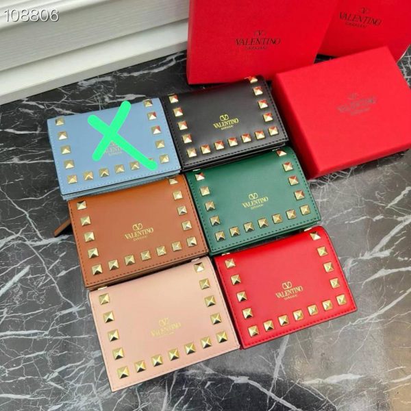 Elegant Valentino Wallets - Image 2