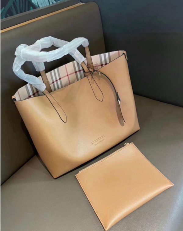 Ellite Burberry Bags - Image 3