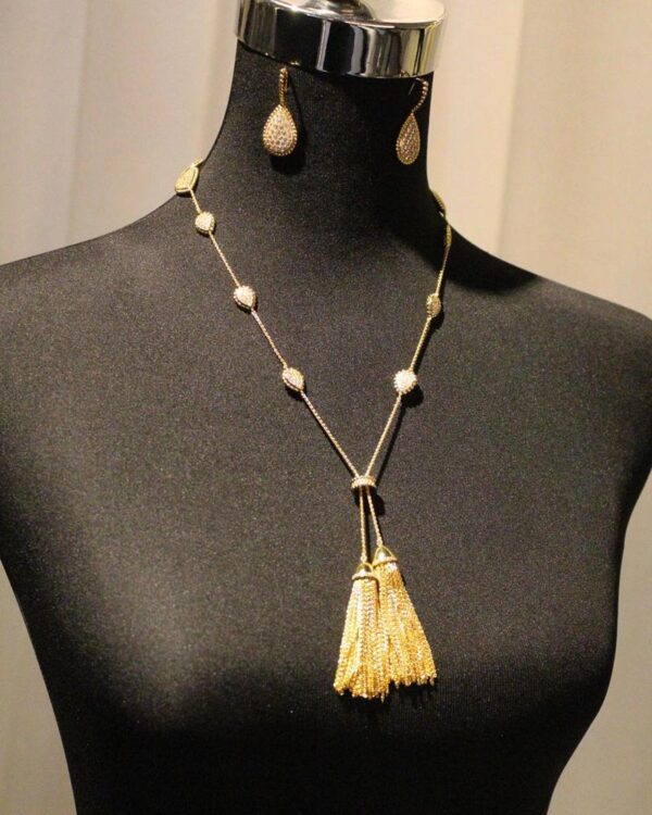 Ellite Luxury Neckless+Earring Set - Image 3
