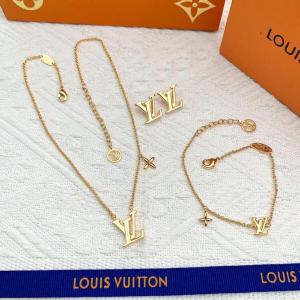 Lavish Louis Vuitton Jewelry Set