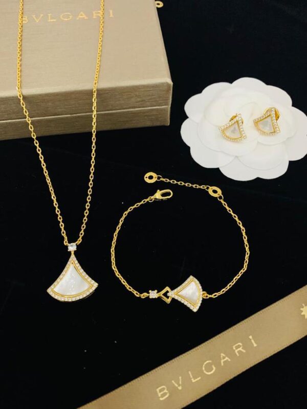 Ellite Bvlgari Jewelry Set - Image 2