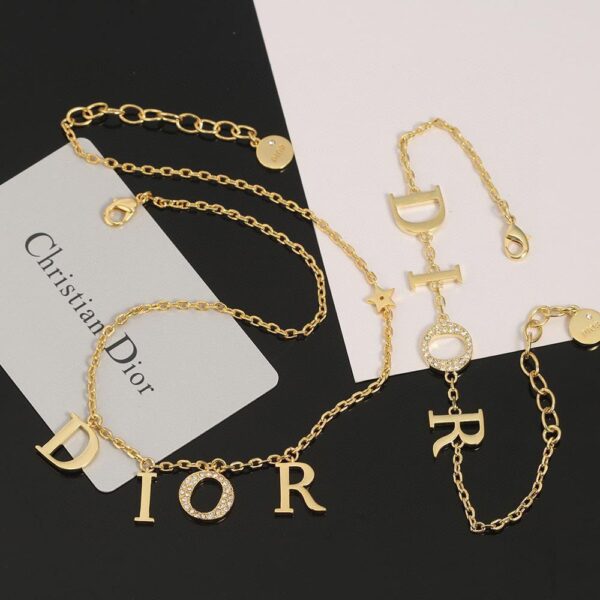 Elegant Christian Dior Jewelry Set